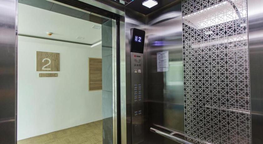 B2 Ubon Premier Hotel Ubon Ratchathani Dış mekan fotoğraf